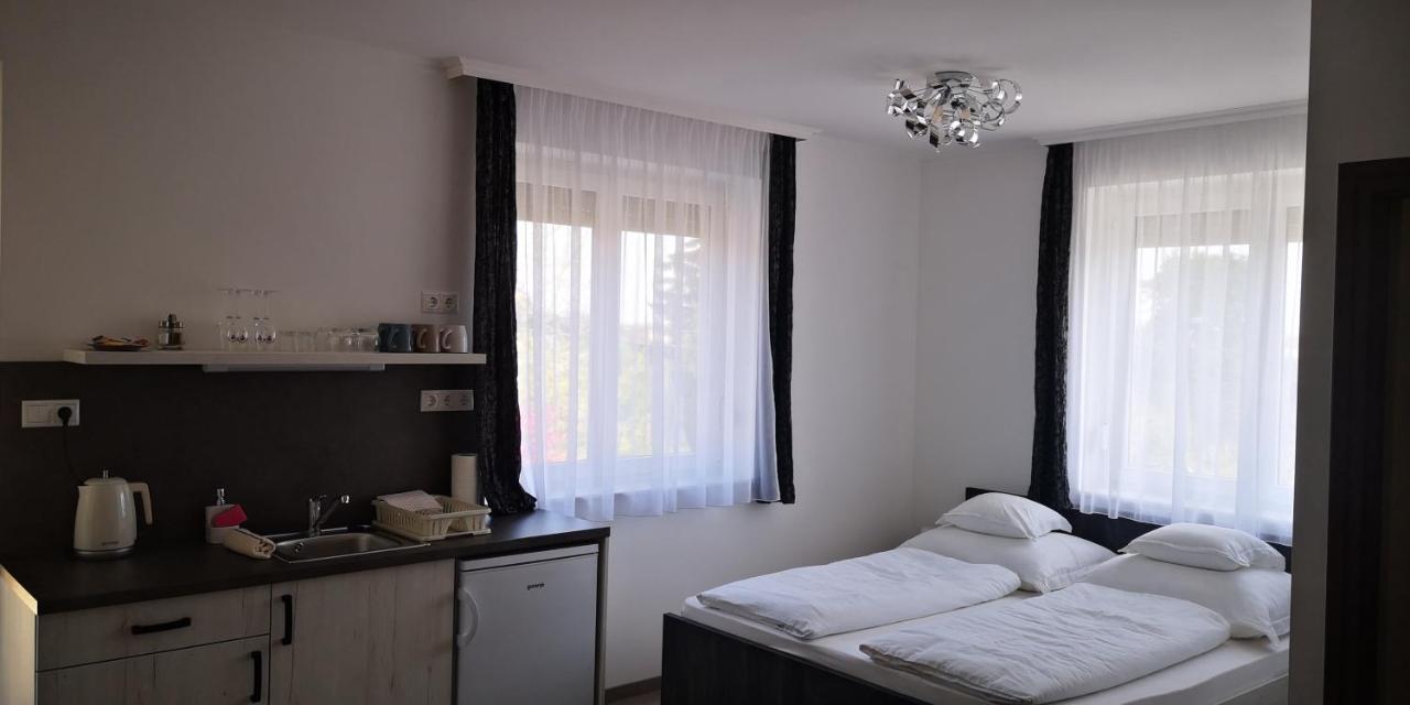 Szabo Vendeghaz Hotel Villány Eksteriør billede